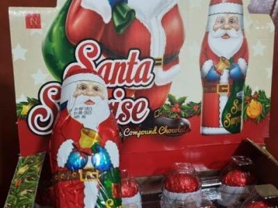 santa-surprise-chocolate-figure